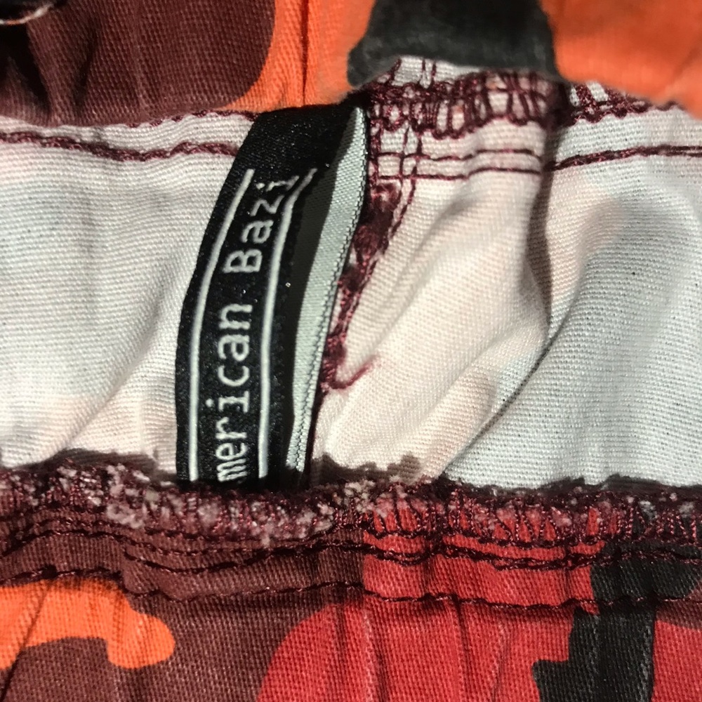 American Bazi Red Camo Twill Joggers Women’s M - Picture 2 of 2